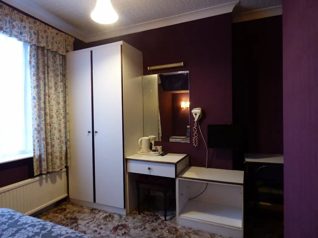 The Avenue Hotel Leeds