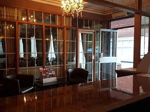 ***  The Avenue Hotel Leeds  United Kingdom